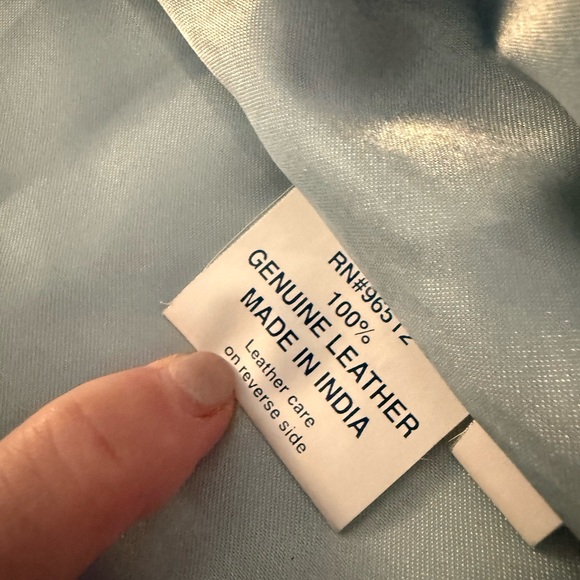 Saguaro light/ ice blue Leather Jacket. Size large - Picture 3 of 5